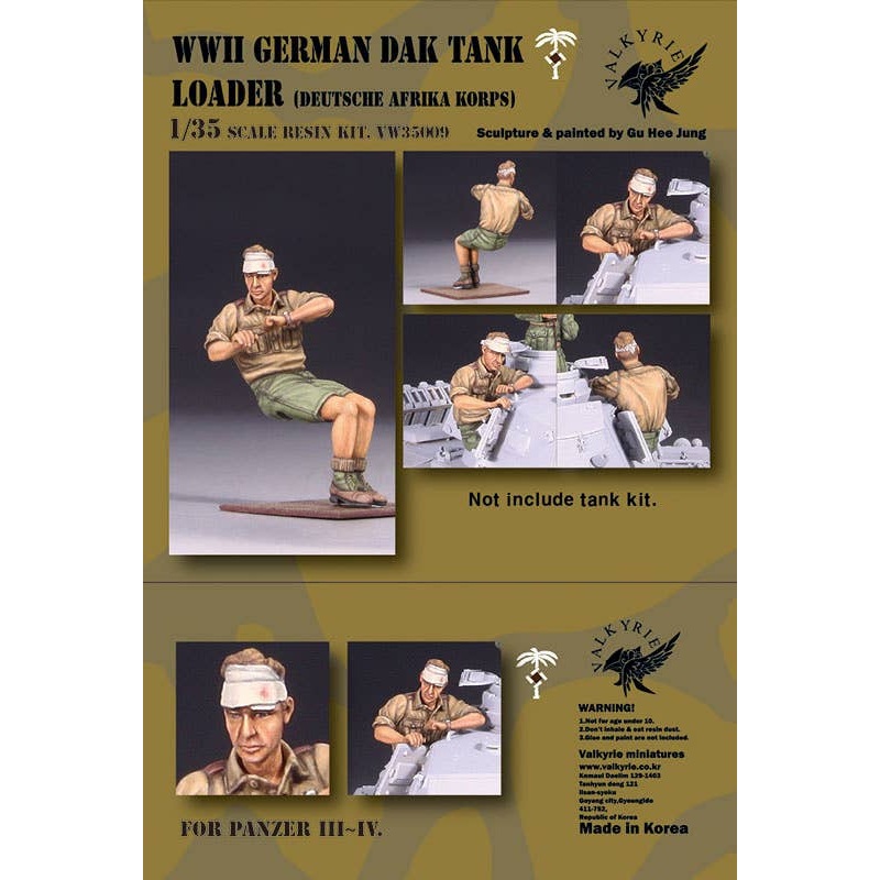 1/35 WWII German Army/Afrika Korps Tank Crew Panzerkampfwagen III, IV Loader