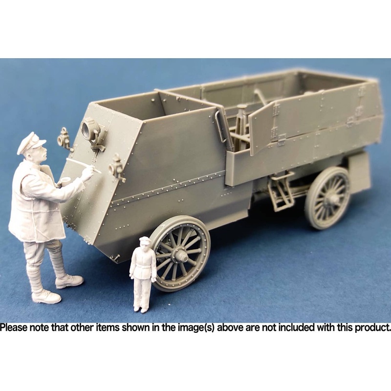 1/35 Canadian Motor MG Brigade Petty Officer with brush