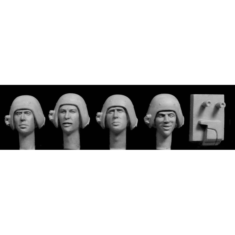 1/35 Current British Army 1970S Dandea Tanker Helmet Headset With Jig For Microphone Arm Production