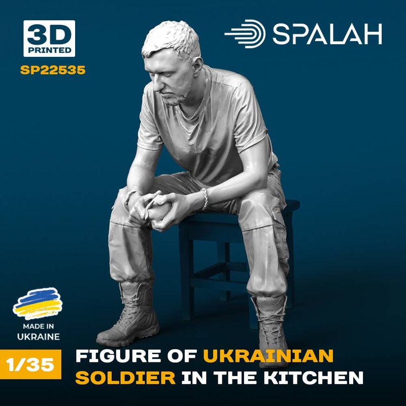1/35 Figure Ukrainian soldier in the kitchen