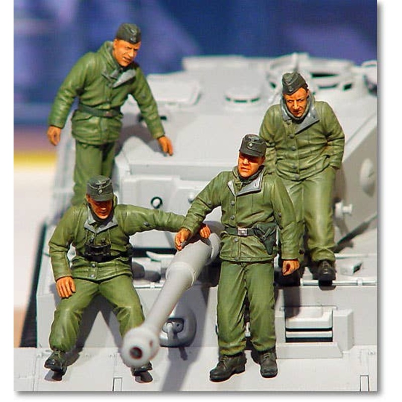 1/35 German Tiger I Crew Eastern Front 4pcs Set
