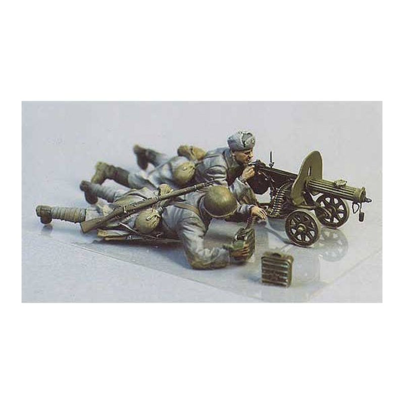 1/35 Soviet Machine Gunners in Greatcoats w/Maxim MG, 1943-45 (2pcs)