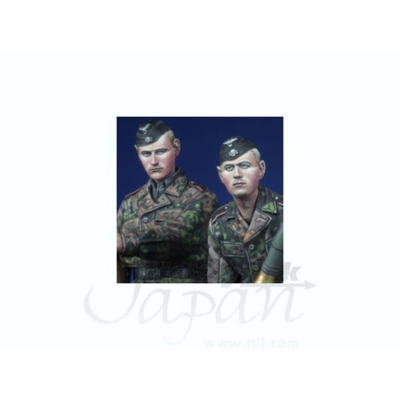 1/35 SS Panzer Crew Kursk Set (2 figures & 4 heads)