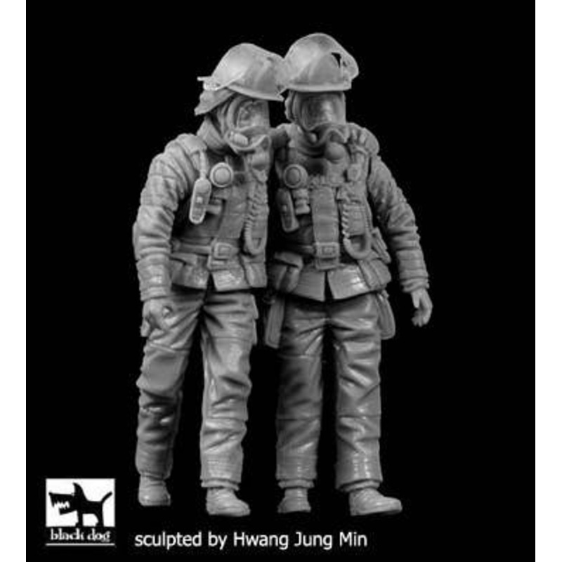 1/35 Firemen Set No.3