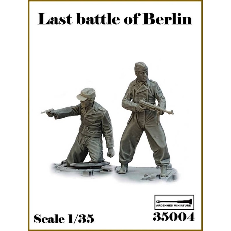 1/35 WWII German Berlin Last Battle #4 Escape Cover Set (2pcs)