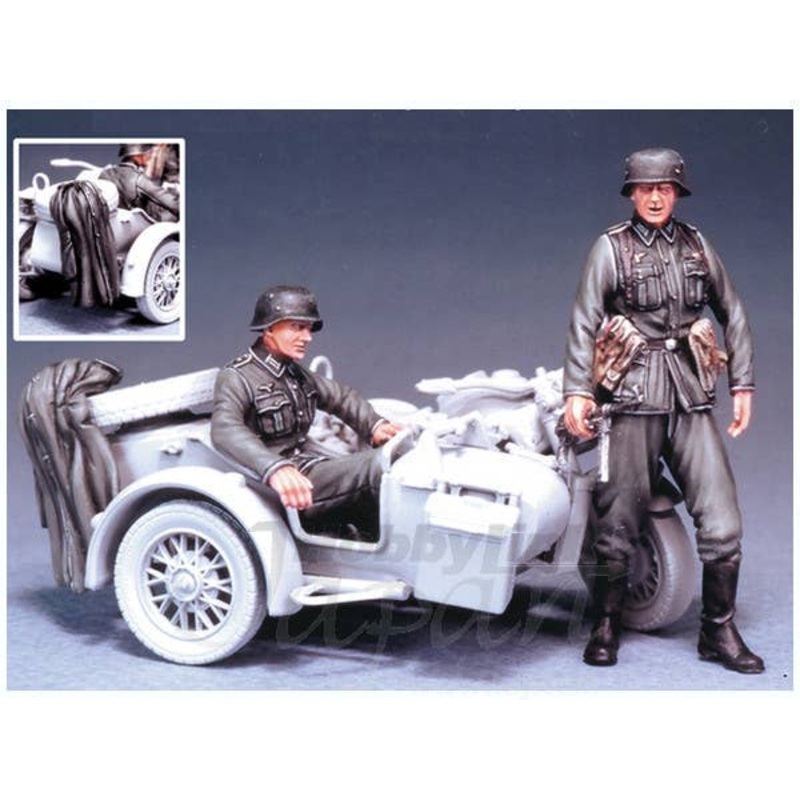 1/35 German Motorcycle Rider Set (for Italeri BMW R75)