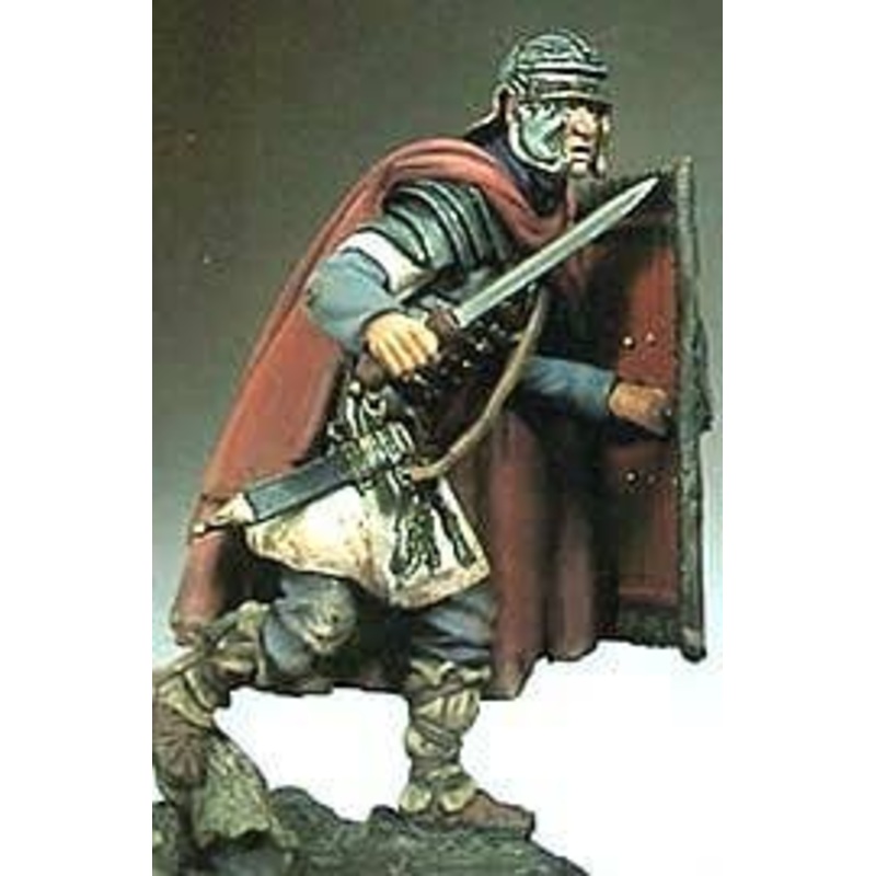1/32 Roman soldier advancing