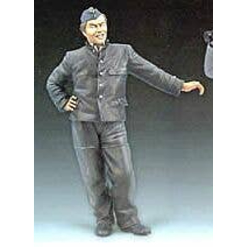 1/32 U-Boat Engine Crewman
