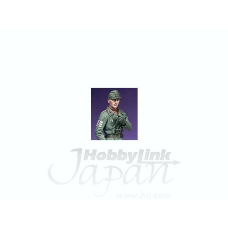 1/16 Panzer Officer Grossdeutschland