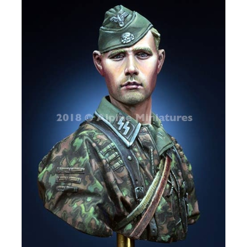 1/16 WSS Grenadier 44-45 Bust