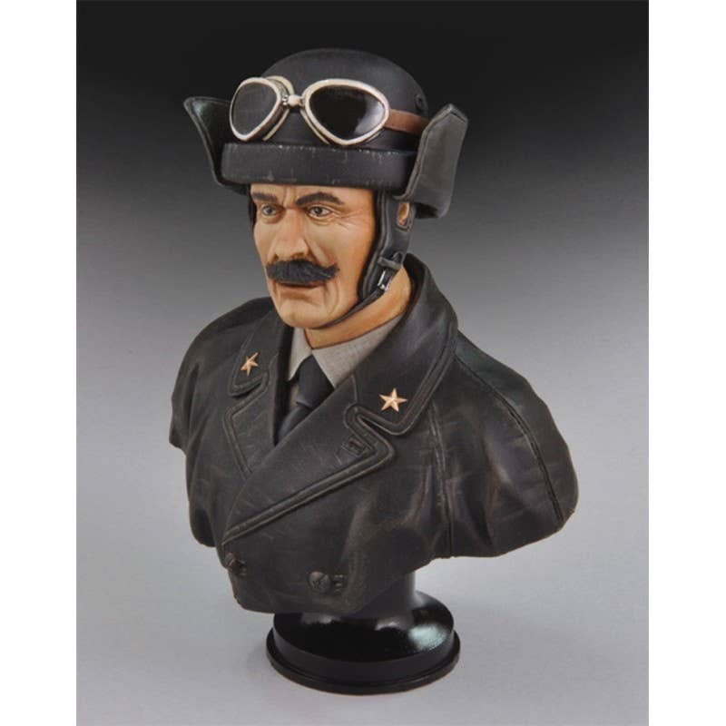 1/10 Italian Tanker-WWII (Bust)