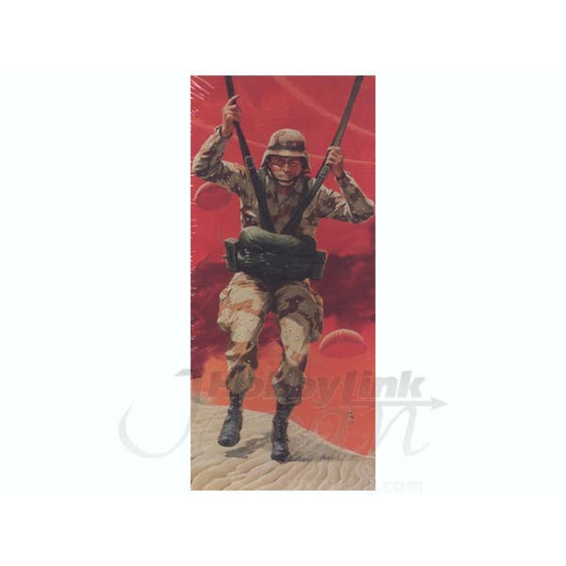 1/10 U.S. Paratrooper