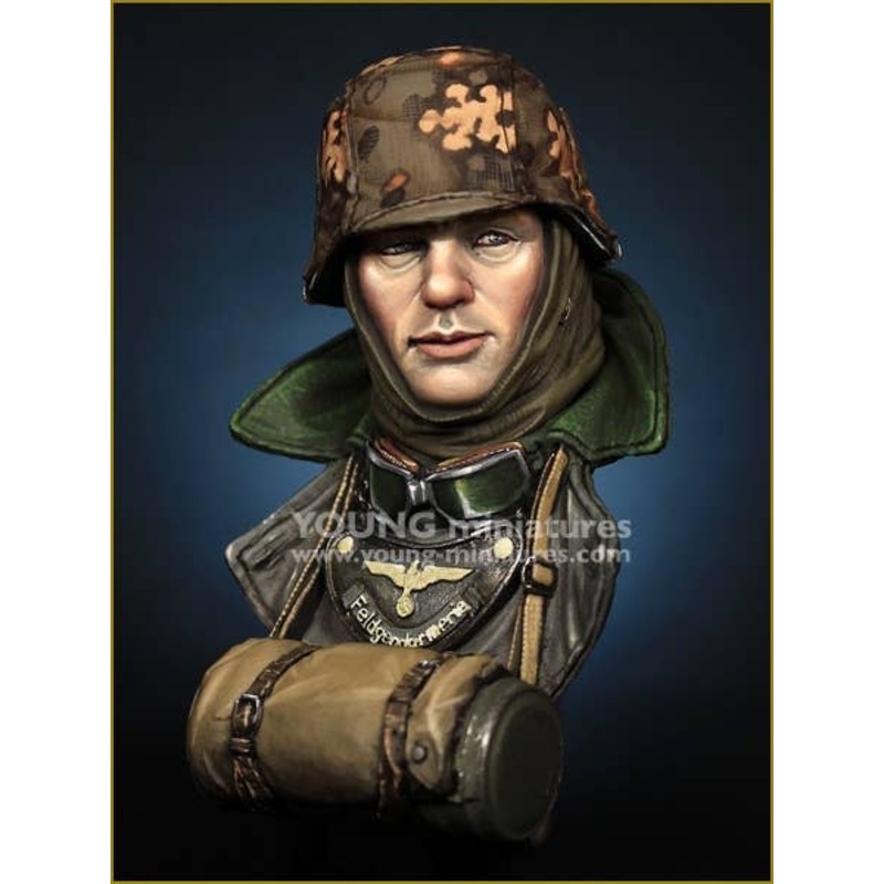 1/10 WW.II German Army Field Warfare Bust