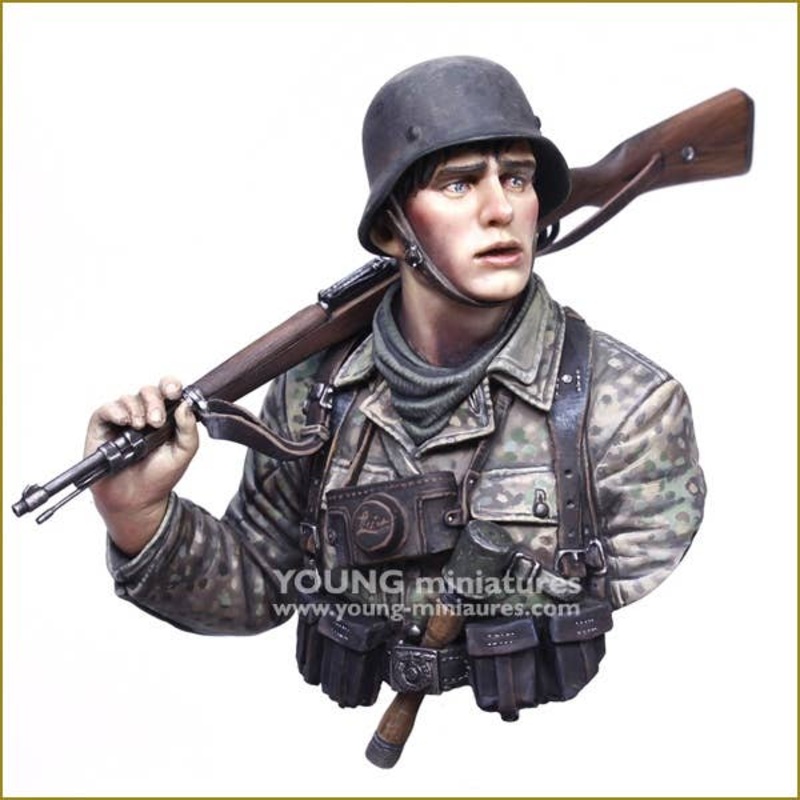 1/10 WWII Young German Infantry Bust