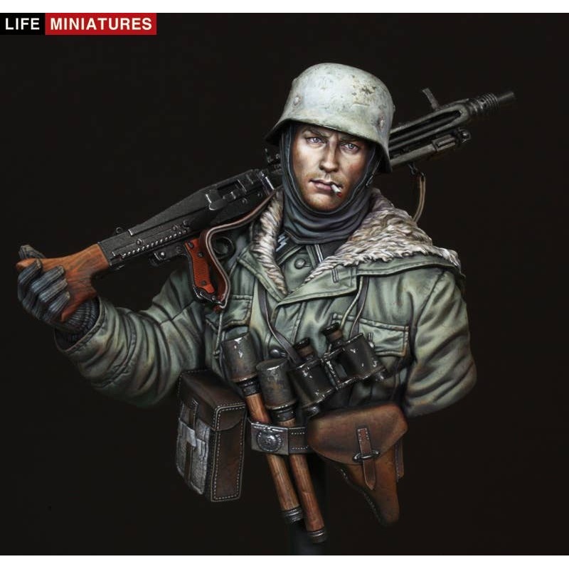 1/16 WW.II Bust German Armed SSMG42 Shooter Totenkopf Division Kharkov 1943