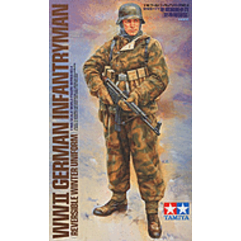 1/16 WWII German Infantryman Winter Uniform