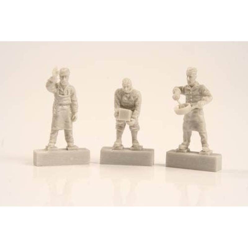 1/72 U-Boot Type U-IXC Crew in Galley Figure Set of 3