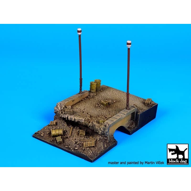 1/72 Destroyed Bridge Base (80x125 mm)