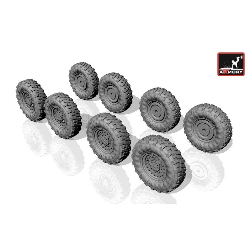 1/72 M1126 Stryker Wheels w/12,00 R20 Xml Tires