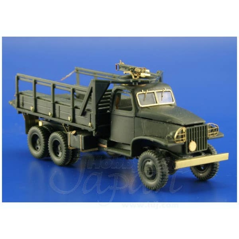 GMC 2 1/2 Ton 6x6 Cargo with Accessories (for Academy)