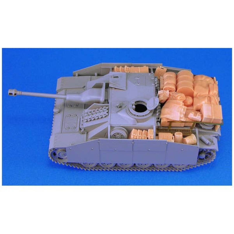 1/48 StuG III Stowage Set