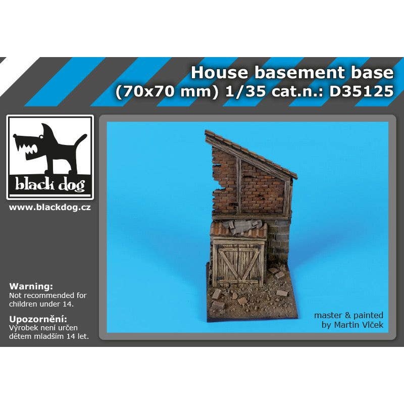 1/35 House basement base