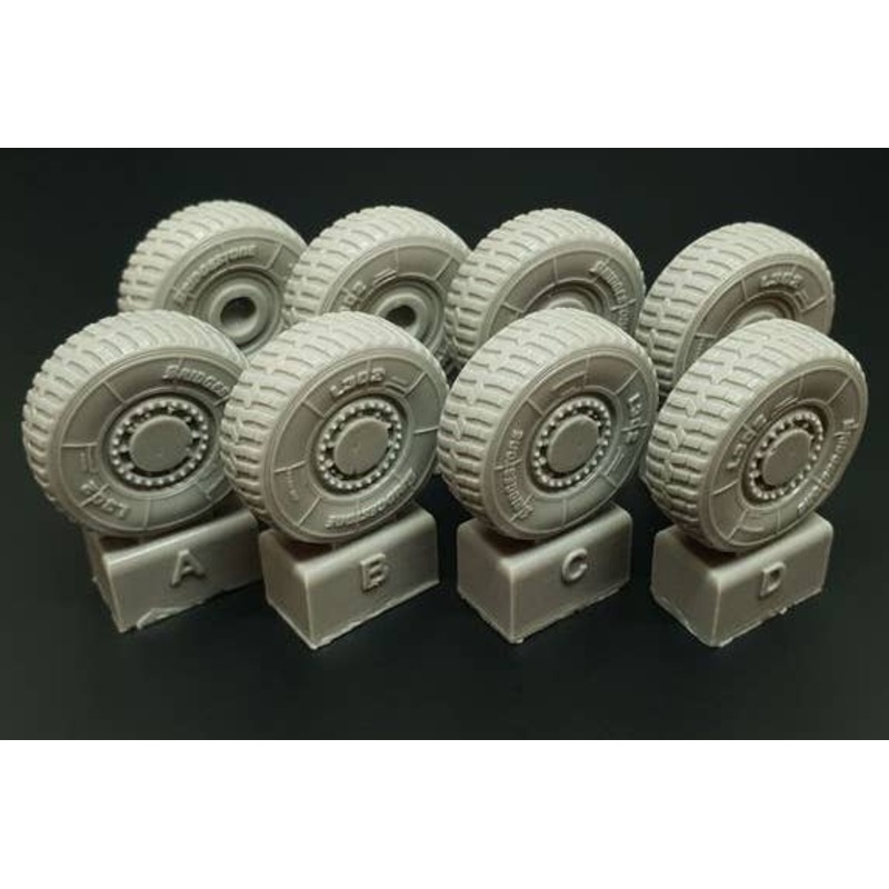 1/35 JGSDF Type 16 Wheels (for Tamiya)