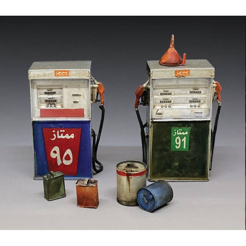 1/35 Modern Gas pumps Mid Orient