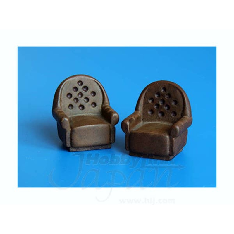 1/35 Upholstered Chairs