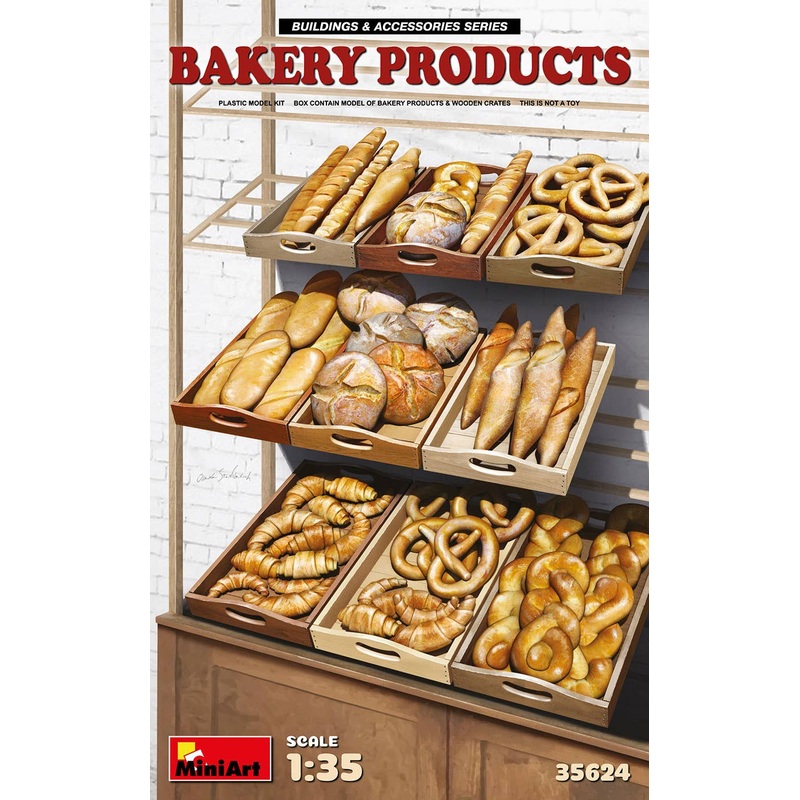 1/35 Bakery Products with Wooden Trays