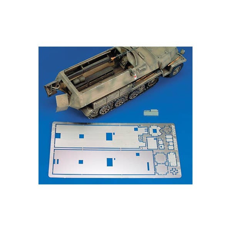 1/35 Sd.Kfz.251C Part 3 (Dragon)
