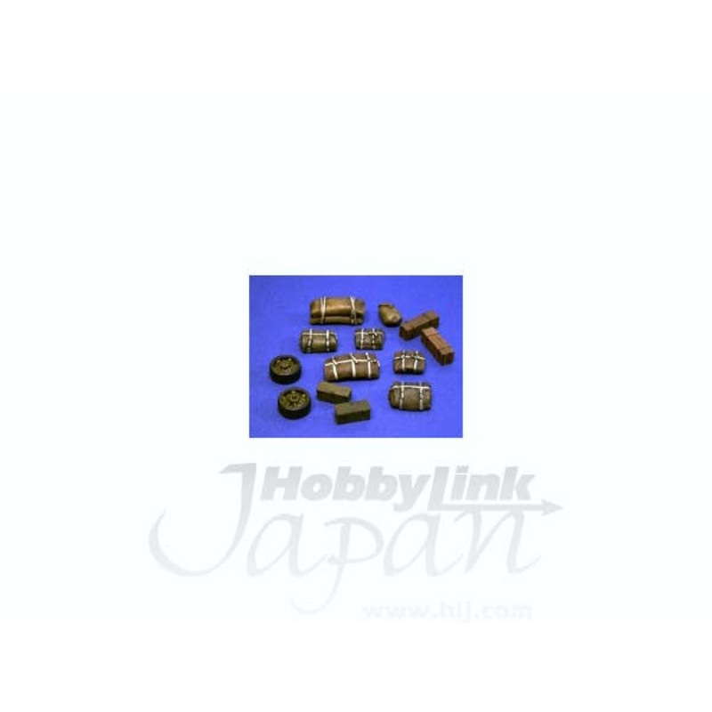 1/35 UK Bags, Packs & Accessories for UK Tanks