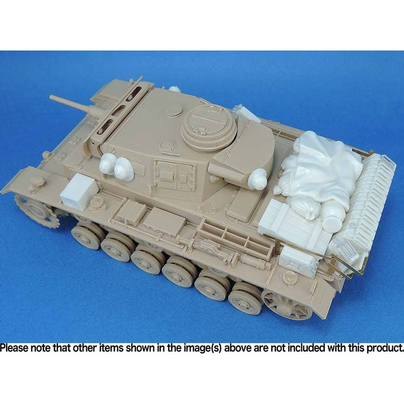 1/35 Pz.Kpfw.III Stowage set S1