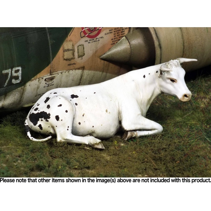 1/35 Lying Down Cow