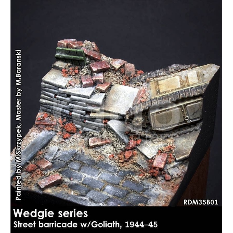 1/35 Street Barricade w/Goliath, 1944-45
