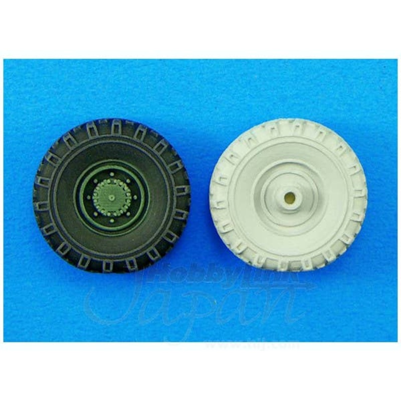 1/35 AS-LAV Wheel Set (Sagged Tires)