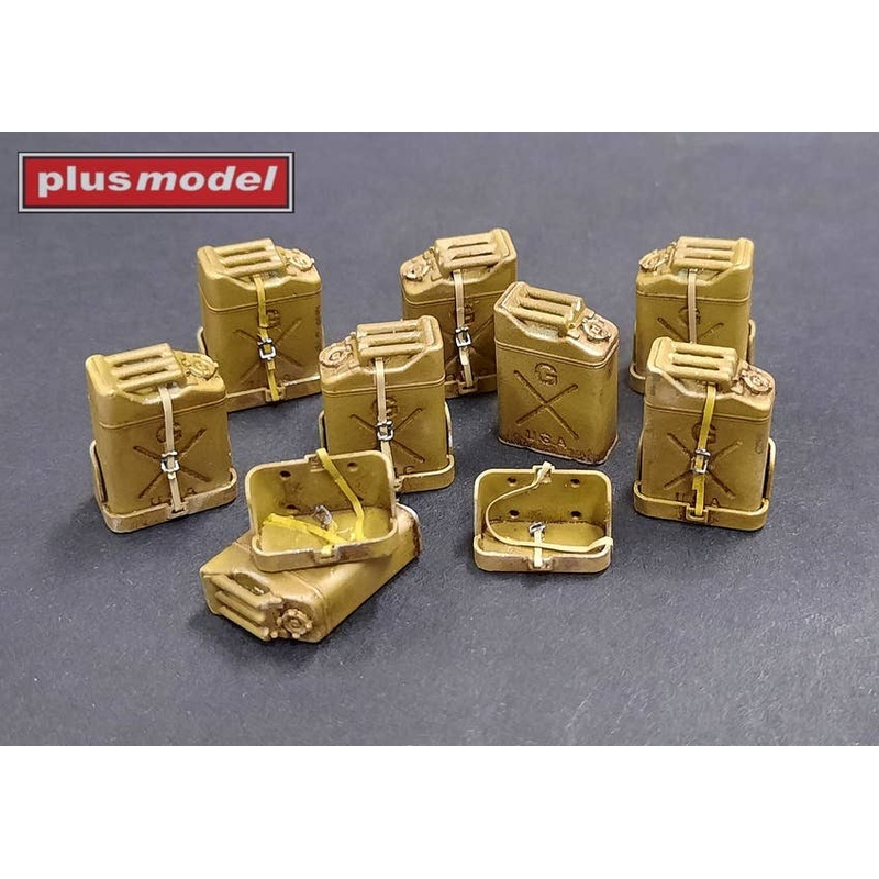 1/35 US Canisters with holders