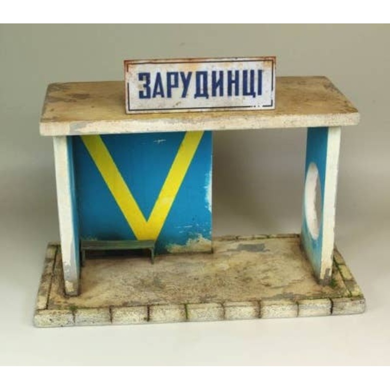 1/35 Bus Stop Eastern Countries