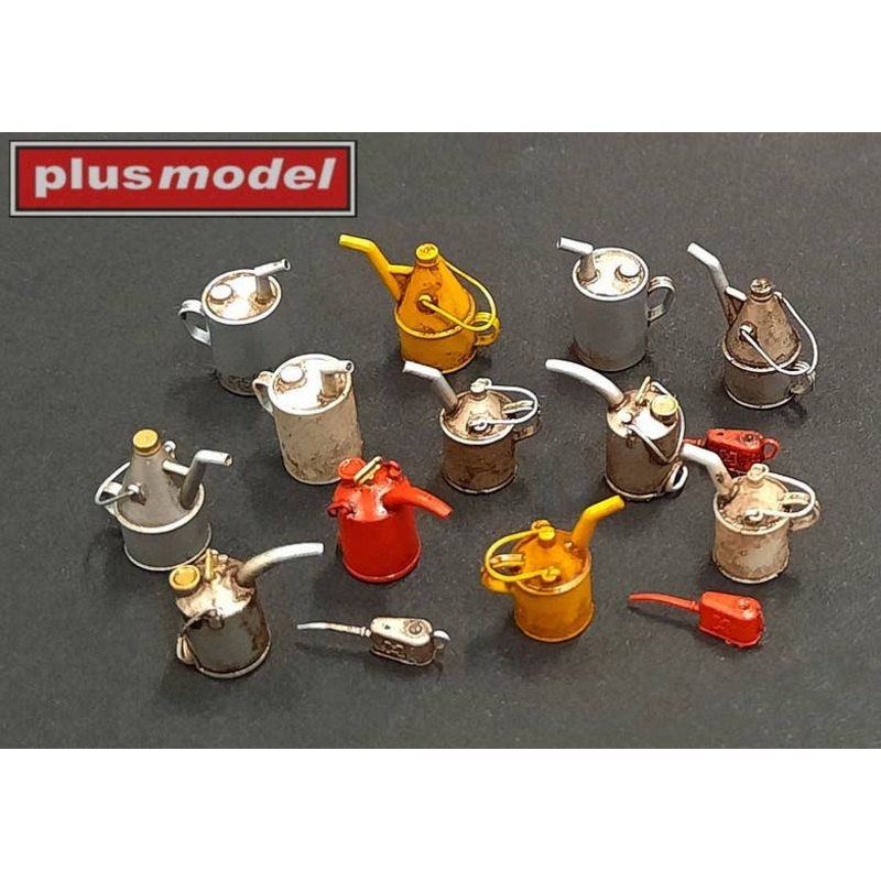 1/35 Oil Canisters 15pcs