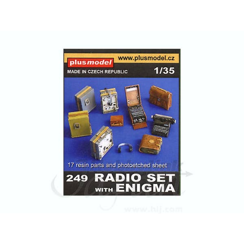 1/35 Radio Set with Enigma