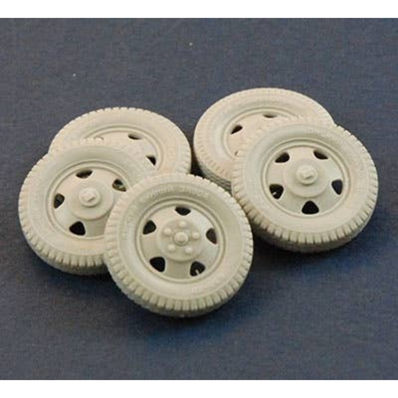 1/35 Tire Wheel for Russia GAZ-AA (Manufactured by Omski)
