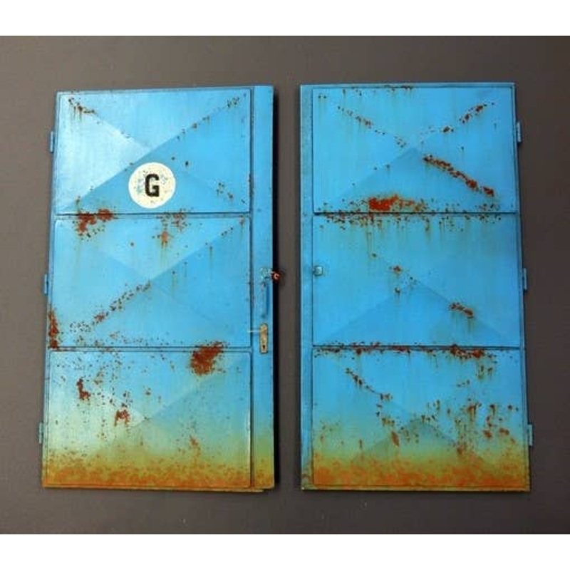 1/35 Workshop Doors