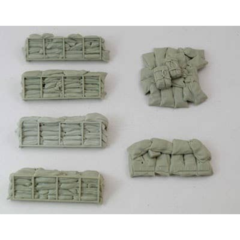 1/35 BTR-80 Wheeled Armored Vehicle Exterior Equipment Ukrainian Army