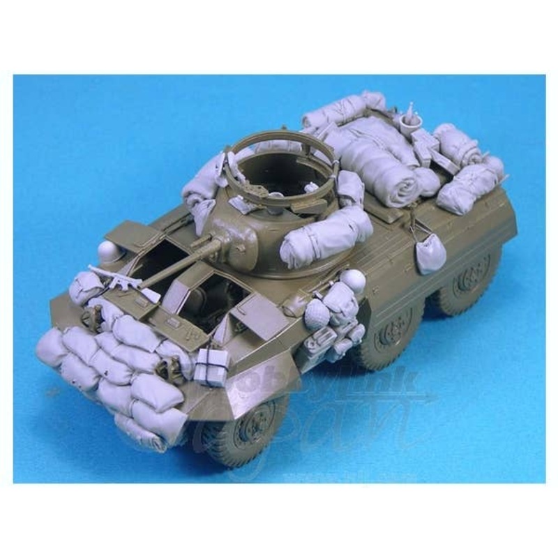 1/35 M8 Greyhound Stowage Set