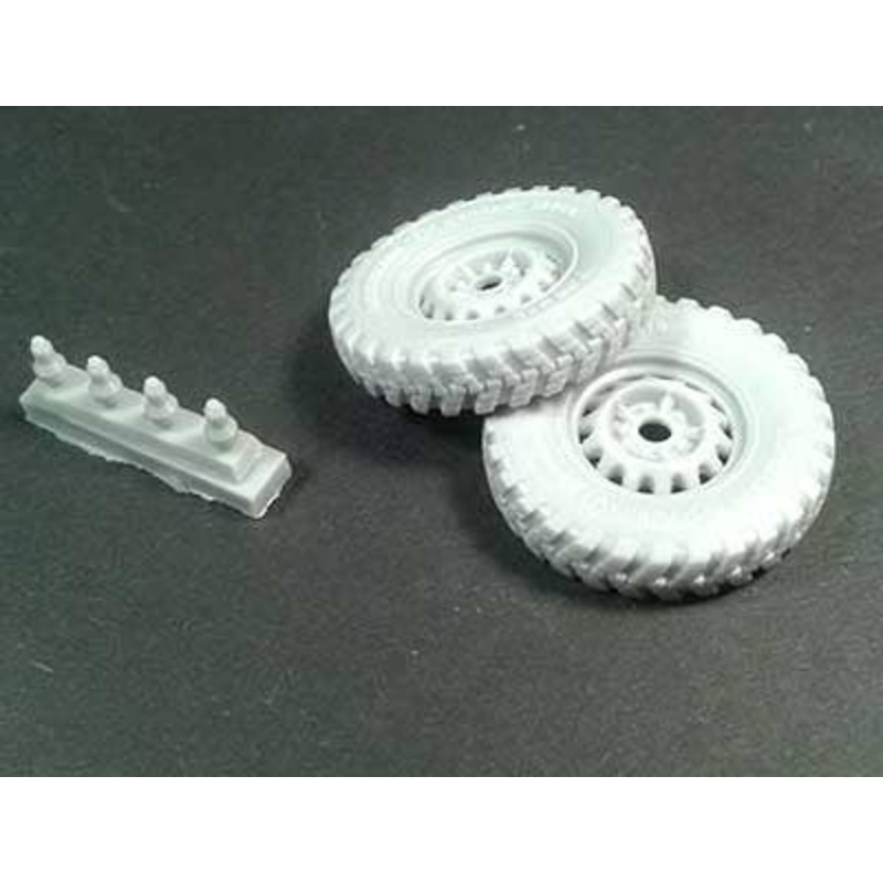 1/35 Road Wheels for GAZ-67 & BA-64 (Moskovskij Zavod)