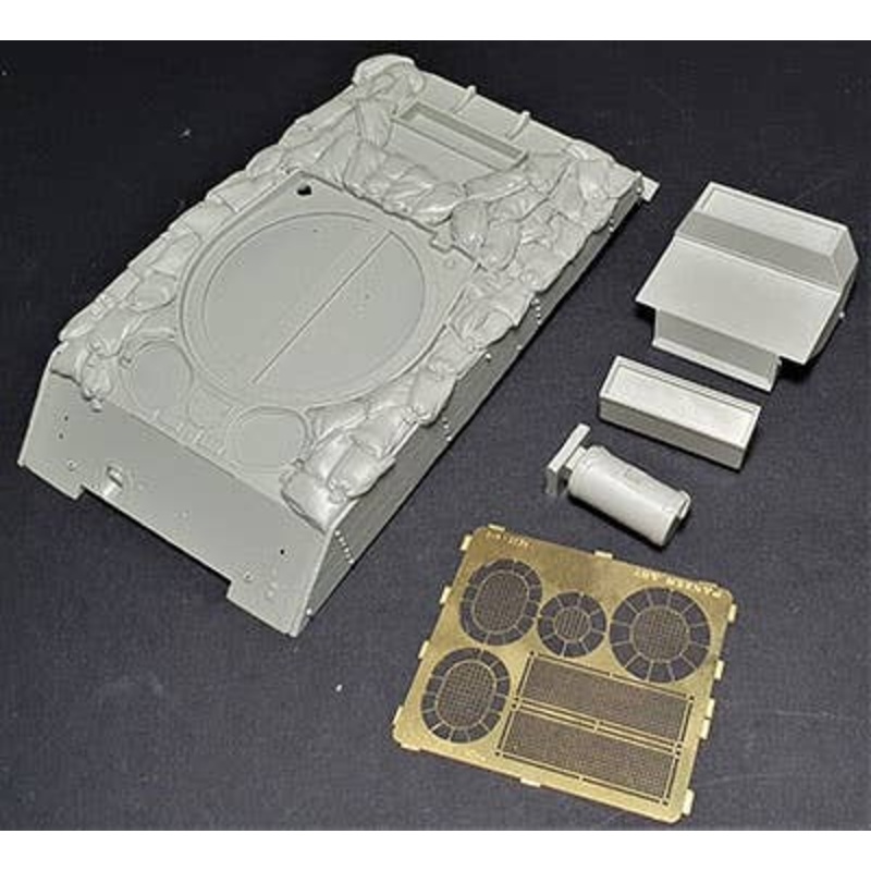 1/35 US M4A3 Sherman Iwo Jima Battle Conversion Body