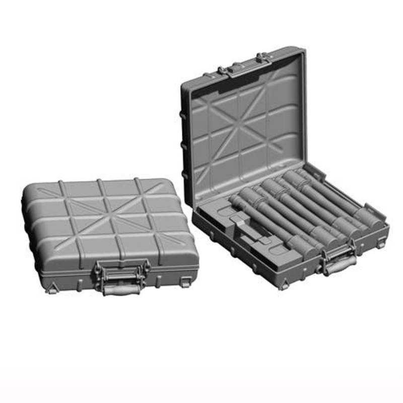 1/16 WW.II German M24 Hilt Grenade & M24 Carrying Case Set