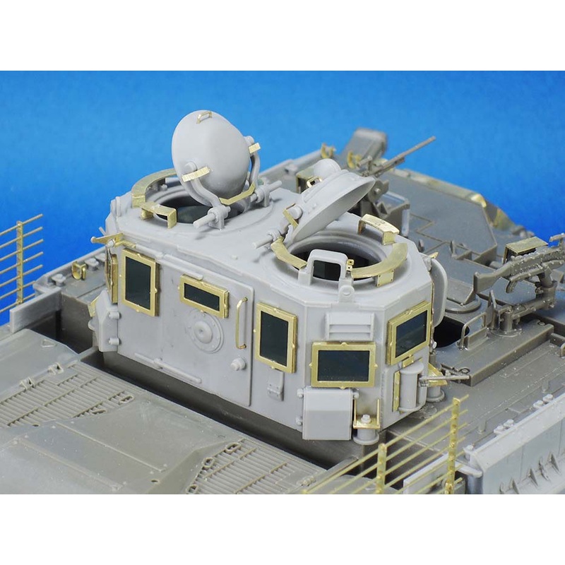 1/35 IDF PUMA Batash Dog House Set