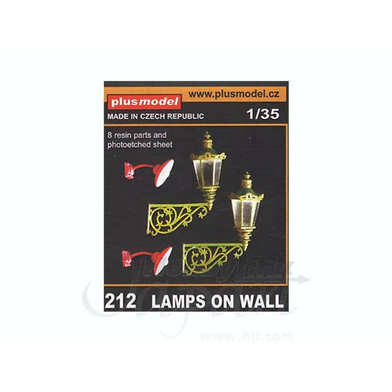 1/35 Lamps on Wall