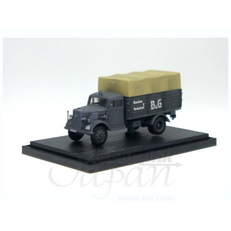 1/72 German Cargo Truck 1st Panzer Division Early Spring 1940 Fuel Transporter